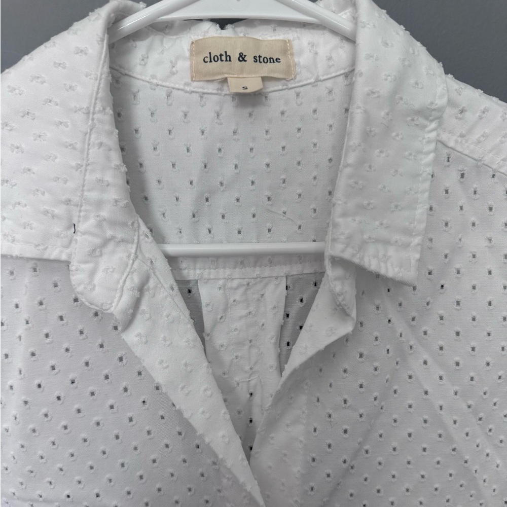 Cloth & Stone White Textured Blouse